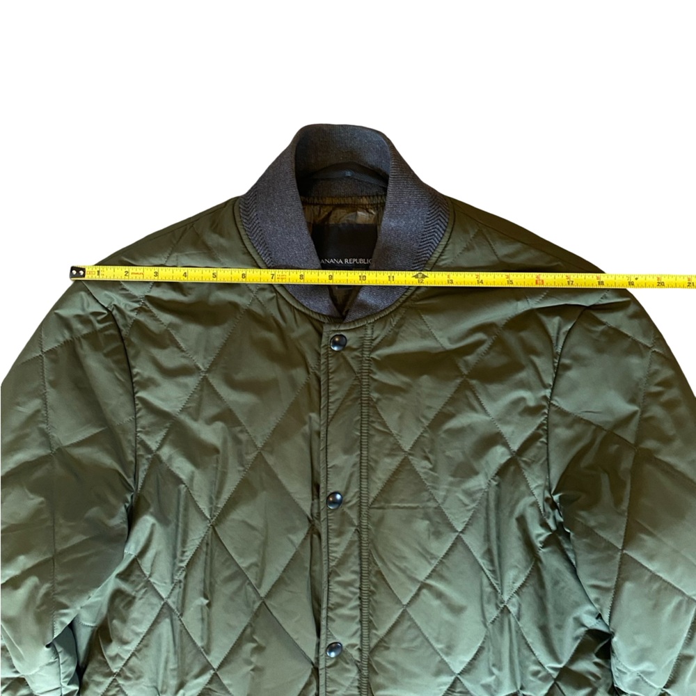 Banana Republic TALL Water Resistant Quilted Bomber Jacket - Size Medium Tall - Picture 7 of 14